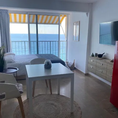 Sunrise Palace Apartment *